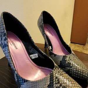 Isaac Mizrahi shoes